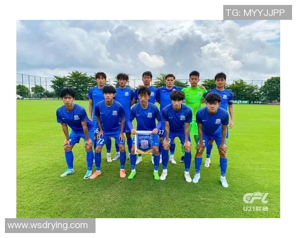 上海足球队的耐力挑战与提升策略探讨